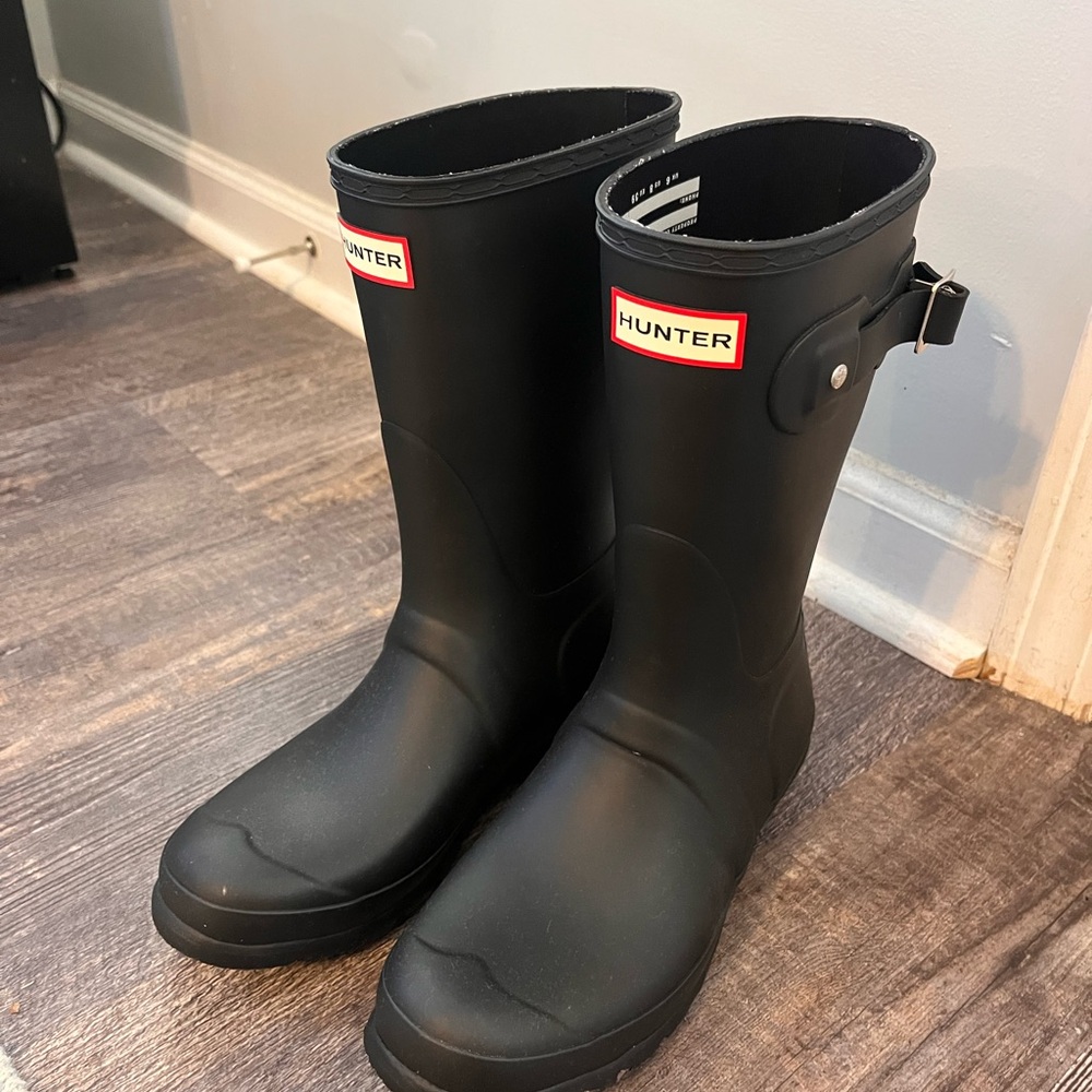 Hunter Black Mid-Calf Rain Boots with Red Logo